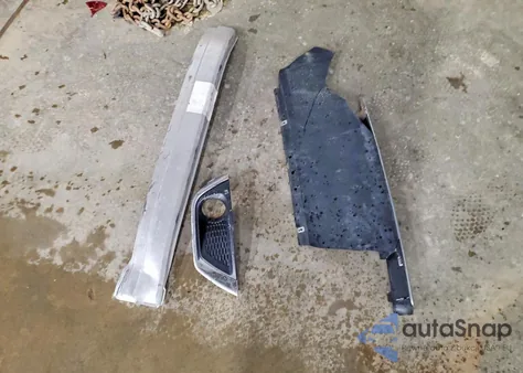 2018 Jeep Compass Limited z USA, uszkodzony, nr VIN 3C4NJDCB9JT210821